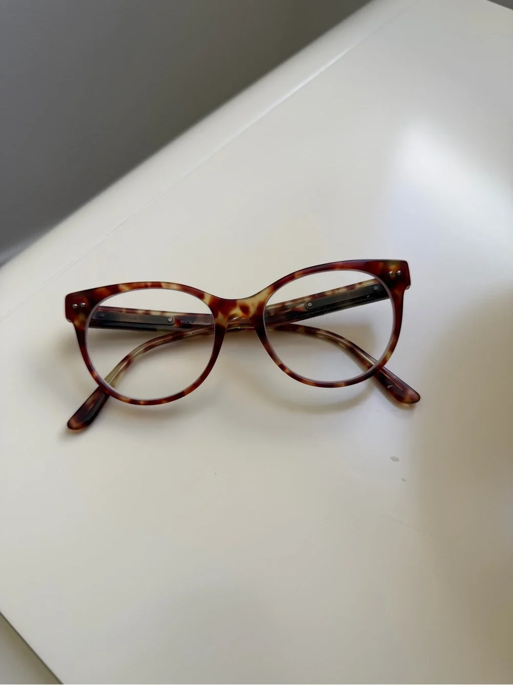 Bottega Veneta Tortoiseshell Cat-Eye Glasses - Brown/Amber